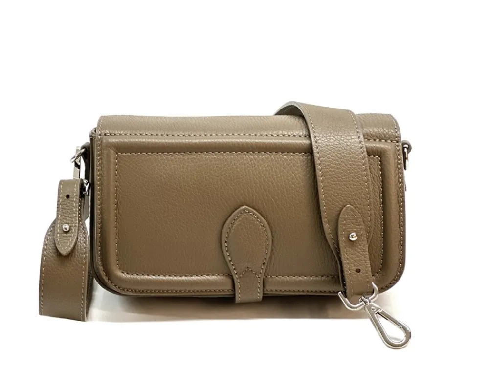 Nicole leather shoulder bag*Florence Discount